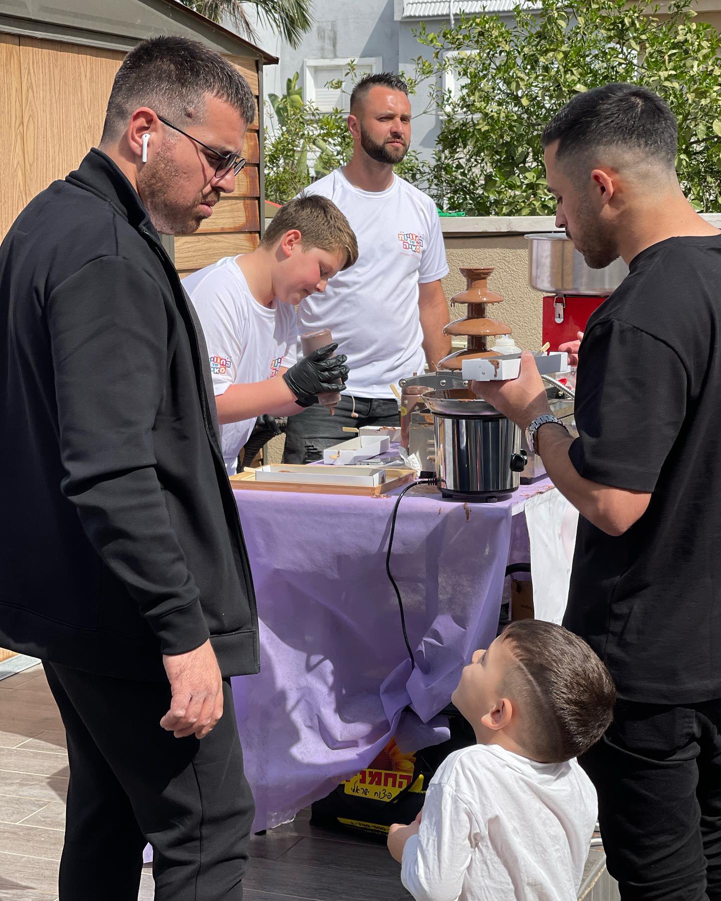 אצלנו כולם נהנים!!!
גם מבוגרים וגם ילדים . 
ופל בלגי תמיד מש