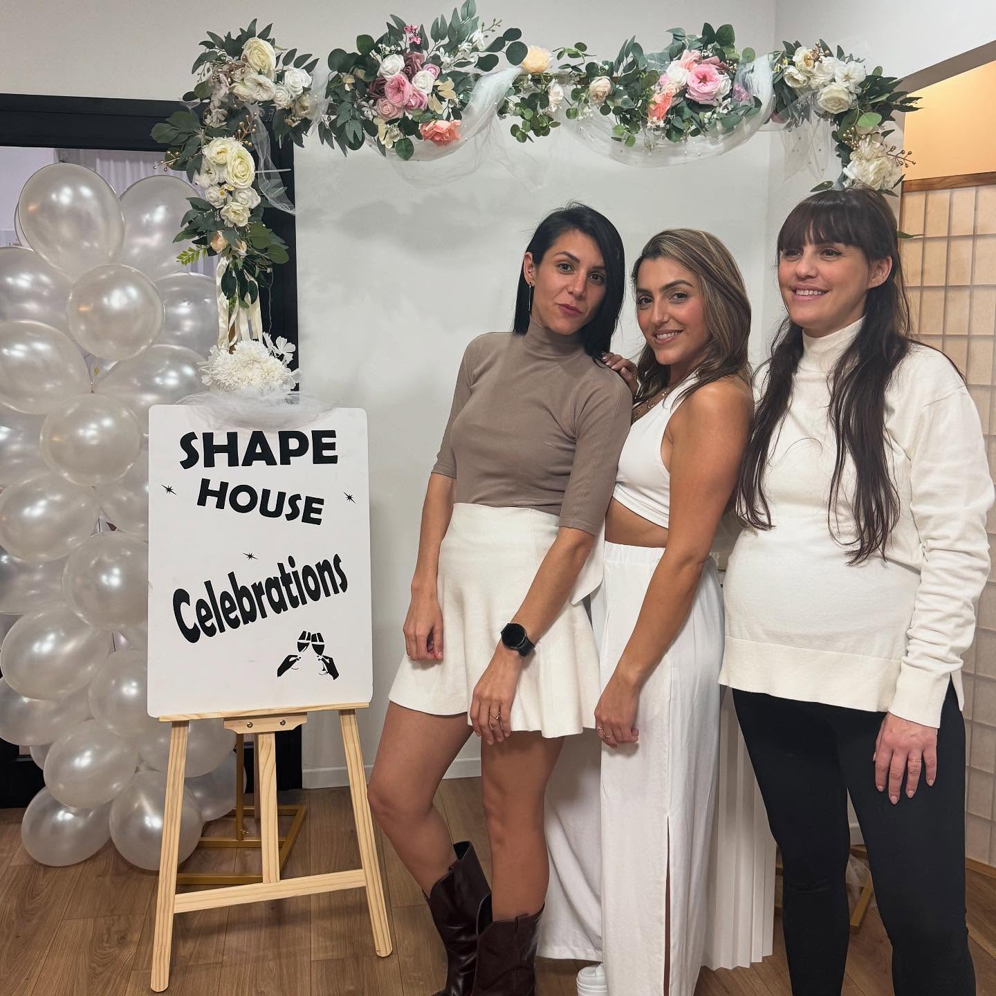 קשת פרחים לכל אירוע .