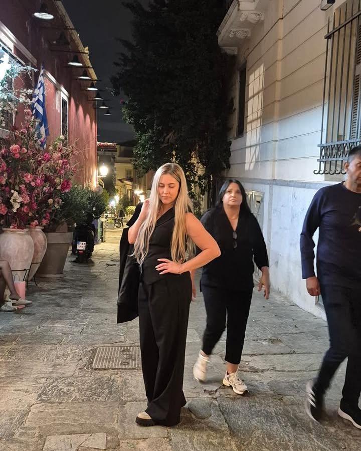 מי תודה לשנת 2025
על כל מה שהביאה איתה.
תודה לאנשים שהיו לצי